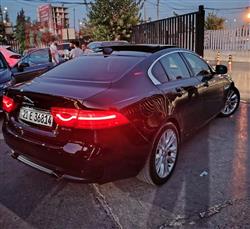 جاگوار XE
